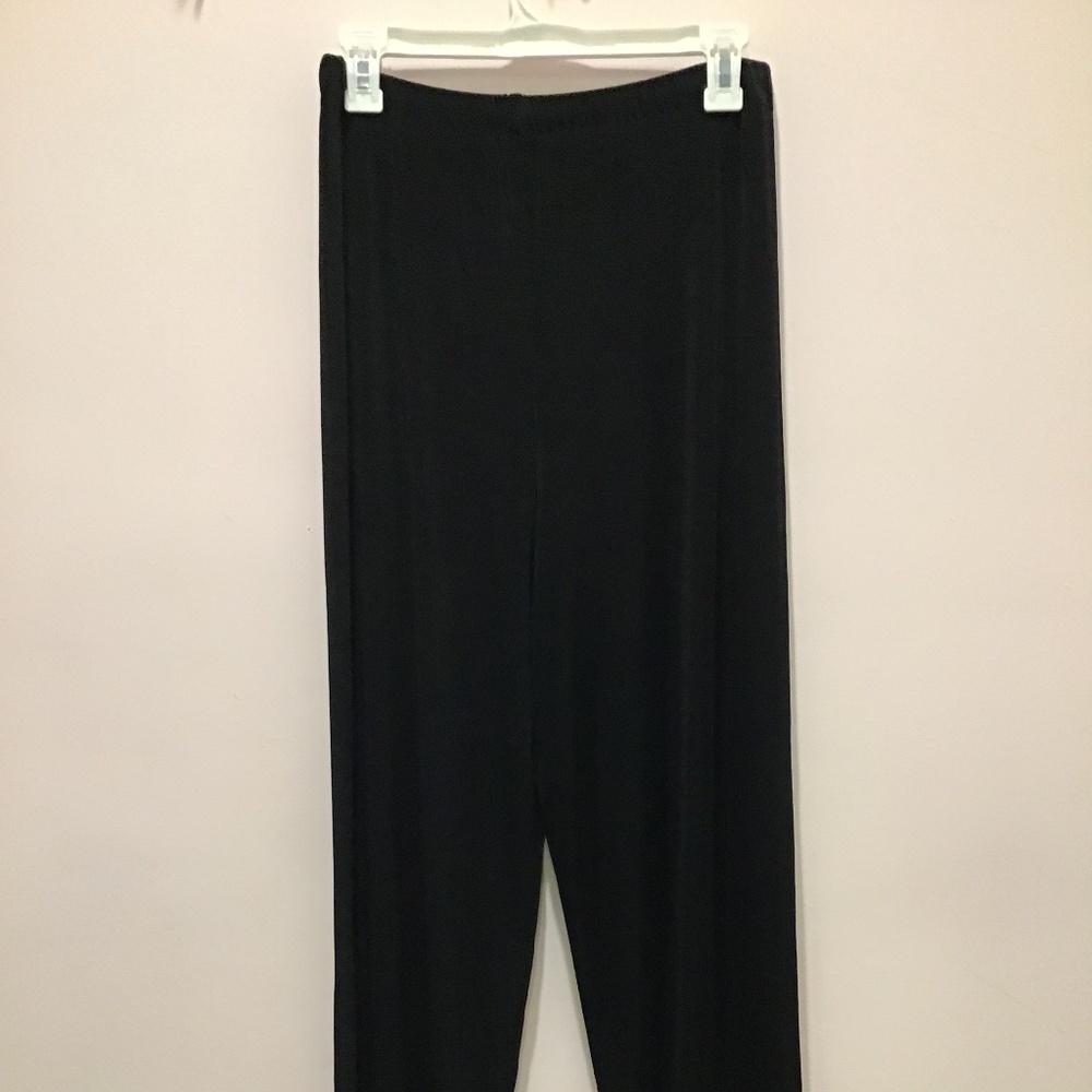 Black Loose fitting travel pants